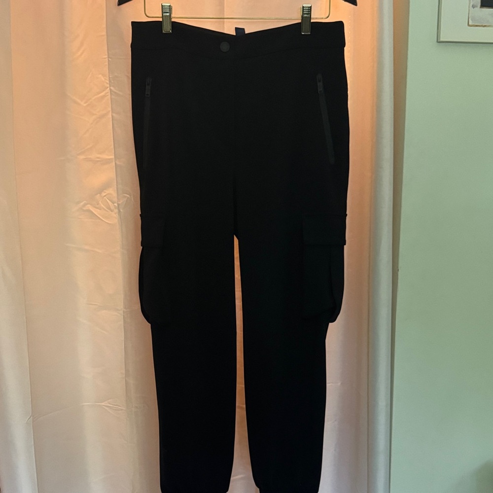 Louis Vuitton Black Cargo Pants never warn